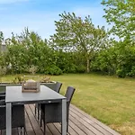 Ensio - 1-2km From The Sea By Interhome Nyaraló