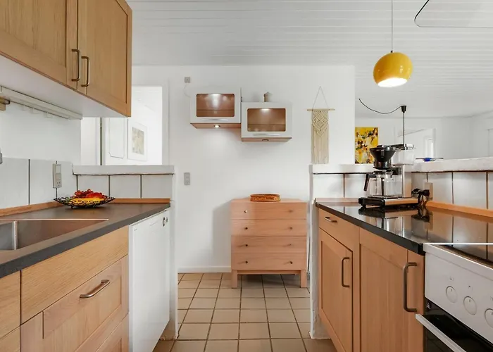 Ensio - 1-2km From The Sea By Interhome *